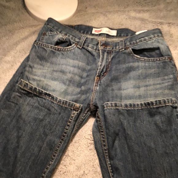 Levis 505 straight jeans sz 16 Reg/ 28 x 28, med wash/5 pocket - Picture 7 of 14